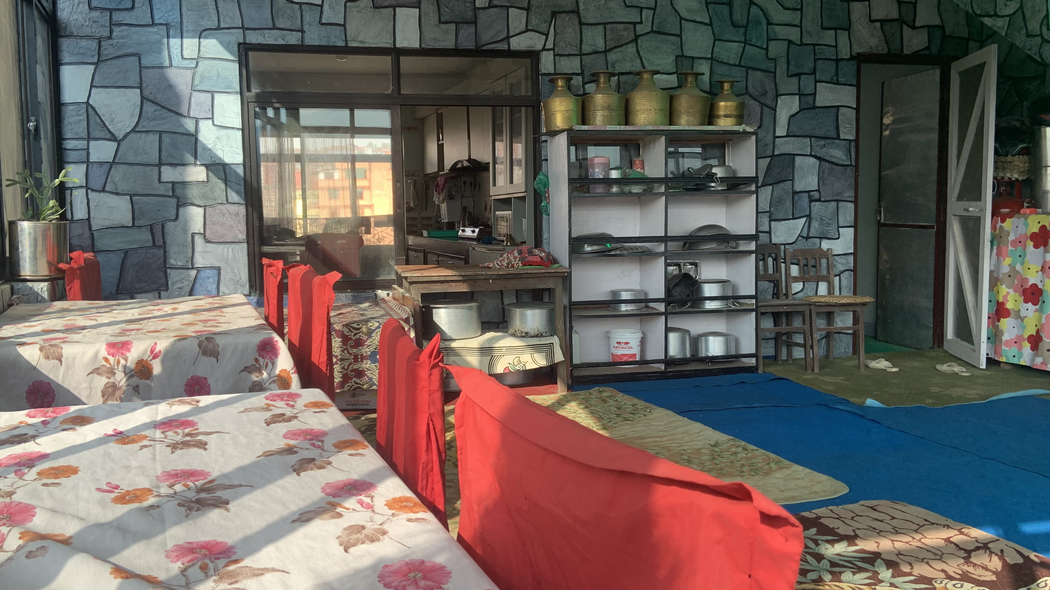 Yana Kitchen food